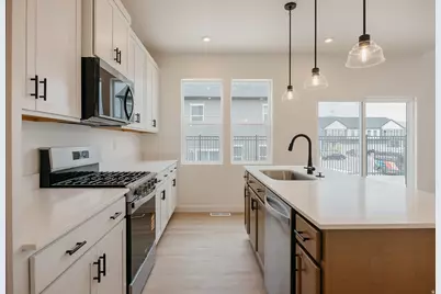 3643 N Eagle Dr #313, Eagle Mountain, UT 84005 - Photo 3