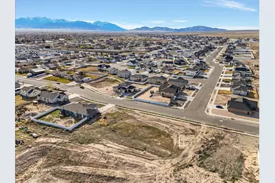 774 W Clark St #211, Grantsville, UT 84029 - Photo 27