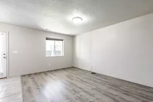 690 N 1775 W, West Point, UT 84015 - Photo 7