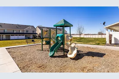 690 N 1775 W, West Point, UT 84015 - Photo 29
