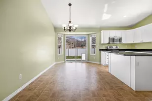 154 N 2560 W, Provo, UT 84601 - Photo 11