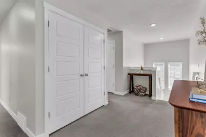 5943 W Lake Ave, South Jordan, UT 84009 - Photo 17