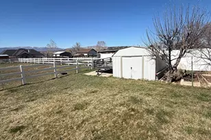 591 E 300 S, Mount Pleasant, UT 84647 - Photo 19