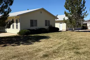 591 E 300 S, Mount Pleasant, UT 84647 - Photo 9