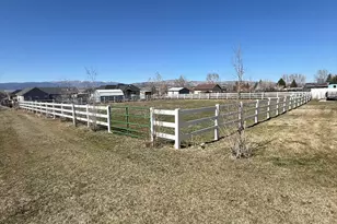 591 E 300 S, Mount Pleasant, UT 84647 - Photo 17