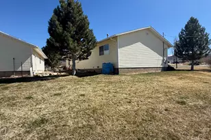 591 E 300 S, Mount Pleasant, UT 84647 - Photo 11