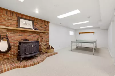 1690 E Gentile St, Layton, UT 84040 - Photo 33