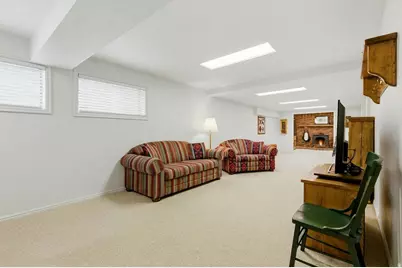 1690 E Gentile St, Layton, UT 84040 - Photo 27