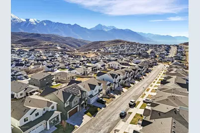 14679 S Glacial Peak Dr, Draper, UT 84020 - Photo 35