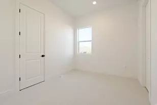 1116 W Gossamer Ln, Saratoga Springs, UT 84045 - Photo 23