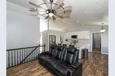 13830 S Little Water Peak Dr, Riverton, UT 84096 - Photo 15