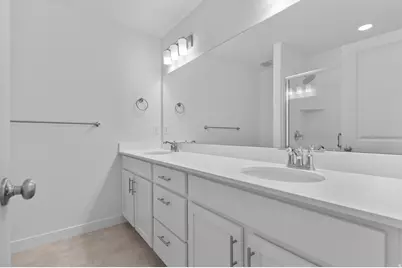 6637 N Salty Ln, Eagle Mountain, UT 84005 - Photo 17