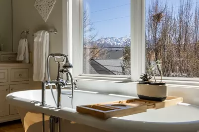 1840 E Herbert Ave S, Salt Lake City, UT 84108 - Photo 11