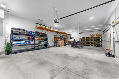 8538 N Gooseberry Dr W, Eagle Mountain, UT 84005 - Photo 17