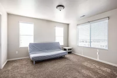 688 W Gallant Dr, Bluffdale, UT 84065 - Photo 11