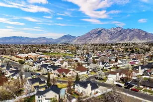 8450 S 865 E, Sandy, UT 84094 - Photo 45