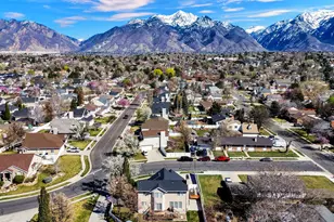 8450 S 865 E, Sandy, UT 84094 - Photo 35