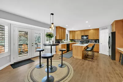 8450 S 865 E, Sandy, UT 84094 - Photo 11