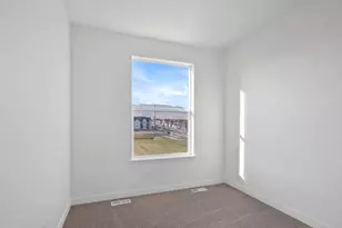 12682 S Lincoln Peak Ln, Herriman, UT 84096 - Photo 13