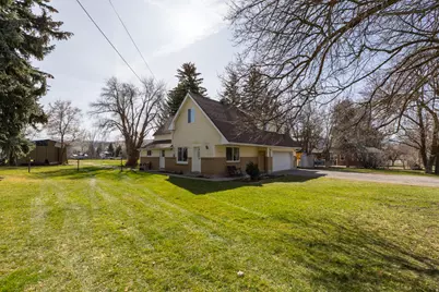 140 W 9100 S, Paradise, UT 84328 - Photo 3