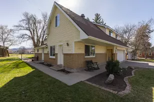 140 W 9100 S, Paradise, UT 84328 - Photo 5