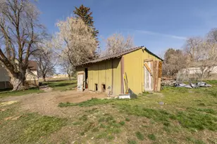 140 W 9100 S, Paradise, UT 84328 - Photo 43