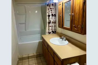 477 E 400 N, Tooele, UT 84074 - Photo 13