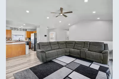 6010 W Fragrant Ln S, Herriman, UT 84096 - Photo 7