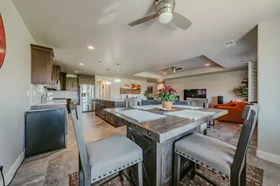 968 N 300 W Cir W, Hurricane, UT 84737 - Photo 7