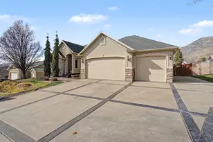 1017 E 450 S, Pleasant Grove, UT 84062 - Photo 3