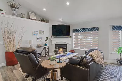 1017 E 450 S, Pleasant Grove, UT 84062 - Photo 15