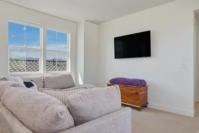 663 W Green Mountain Dr, Saint George, UT 84790 - Photo 9