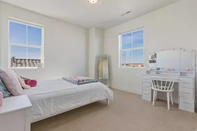 663 W Green Mountain Dr, Saint George, UT 84790 - Photo 19