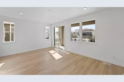 12673 S Glacier Trail Ln #127, Herriman, UT 84096 - Photo 11