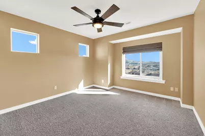 2551 E Patriot Dr, Eagle Mountain, UT 84005 - Photo 17