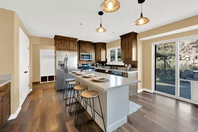 2551 E Patriot Dr, Eagle Mountain, UT 84005 - Photo 11