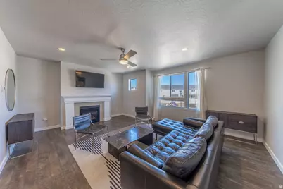 13202 S Lowick Ln, Salt Lake City, UT 84121 - Photo 3