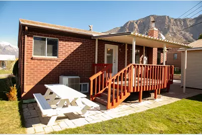 1029 Douglas St, Ogden, UT 84404 - Photo 17