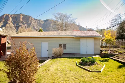 1029 Douglas St, Ogden, UT 84404 - Photo 21