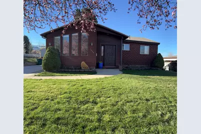 1029 Douglas St, Ogden, UT 84404 - Photo 1