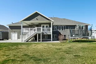 1382 N 150 E, Harrisville, UT 84404 - Photo 47