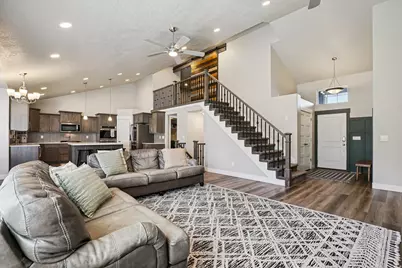 1382 N 150 E, Harrisville, UT 84404 - Photo 9