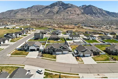 1382 N 150 E, Harrisville, UT 84404 - Photo 57