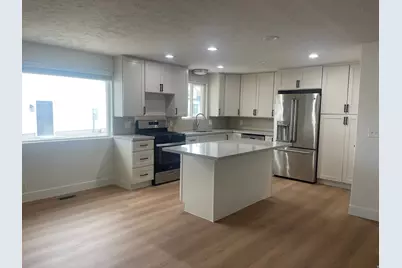 7157 S Mel Helen Way, West Jordan, UT 84084 - Photo 9