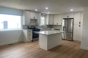 7157 S Mel Helen Way, West Jordan, UT 84084 - Photo 9