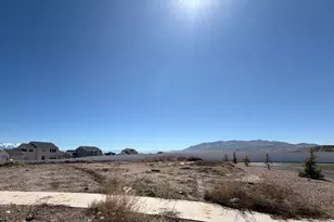 1514 N N Cozy Ln, Saratoga Springs, UT 84045 - Photo 1