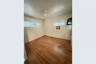 1569 E Lanebrook Cir S #303, Salt Lake City, UT 84124 - Photo 7