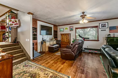 8701 S Temple Dr, West Jordan, UT 84088 - Photo 11