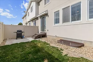 3811 N Prairie Grass Dr, Lehi, UT 84048 - Photo 15