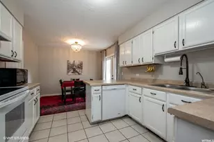 1289 W Athleen Dr S, West Jordan, UT 84084 - Photo 9